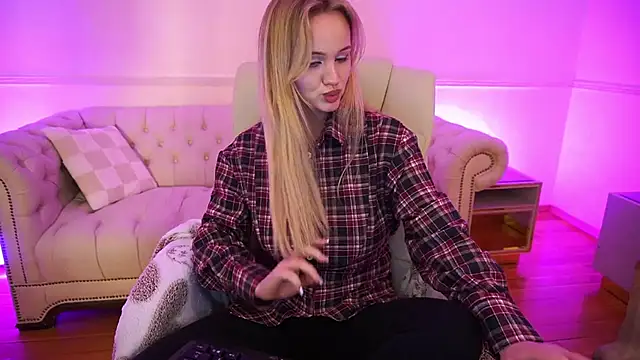 Chat XXX ao vivo de LylaYeess