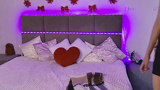 Ailita Adlı Modelin Canlı XXX Sohbeti