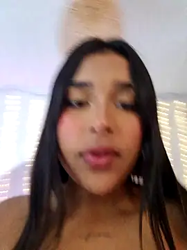 Mariangel_11 Adlı Modelin Canlı XXX Sohbeti