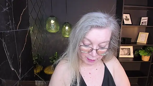 NataliMellowのライブXXXチャット