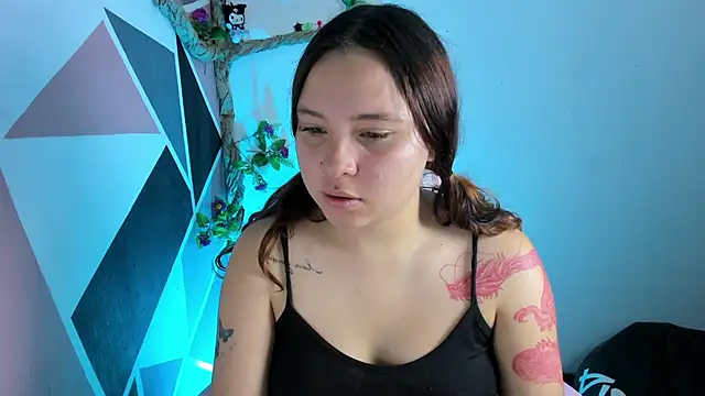 Chat XXX en directo de little_emma0