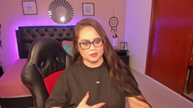 Chat +18 de LolaVillalobos ao vivo