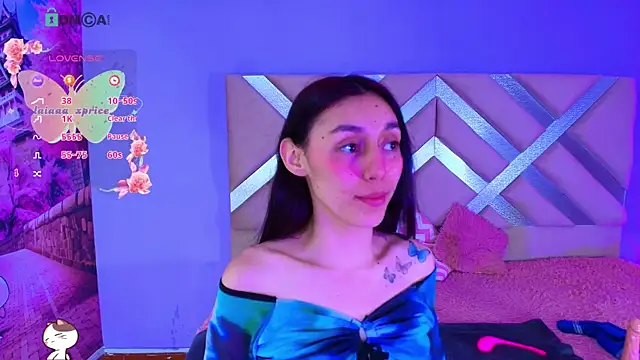 Chat XXX en directo de Laia_Price_