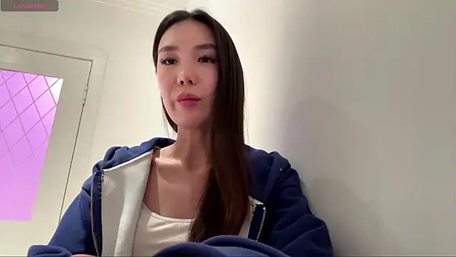 Lyrianel's Live XXX Chat