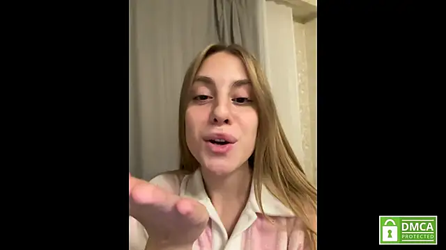 DreamyOlivia's Live XXX Chat