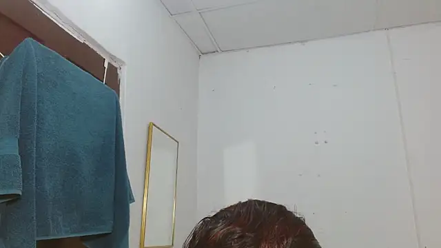 Thalian's Live XXX Chat