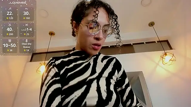 Hanna_Cornee_: онлайн-секс-чат