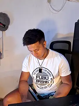 Felix_Asher élő XXX-chatje