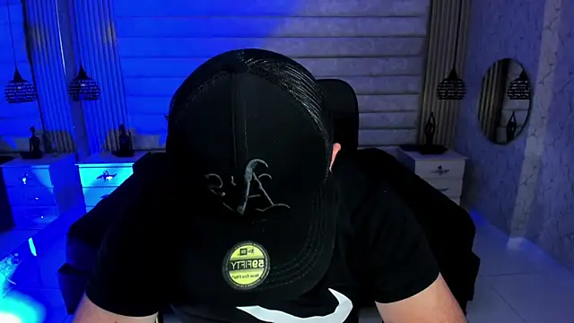 jhon_bear03 Adlı Modelin Web Kamerası Şovu