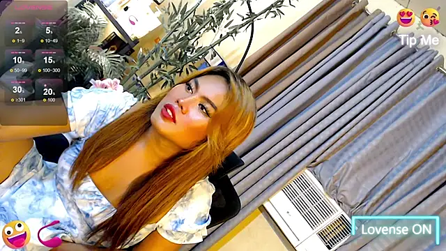 sexy_slut_catalheya Adlı Modelin Canlı XXX Sohbeti