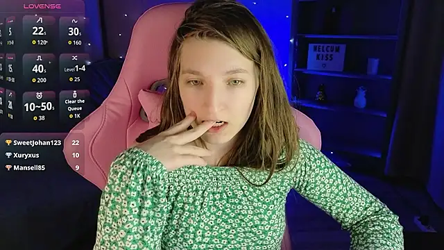 Mia_Myles: онлайн-секс-чат