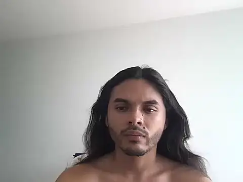 Luka_thinのライブXXXチャット