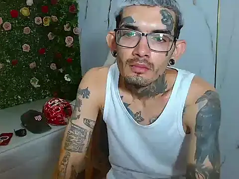 Boy_tatto77n Live XXX chat