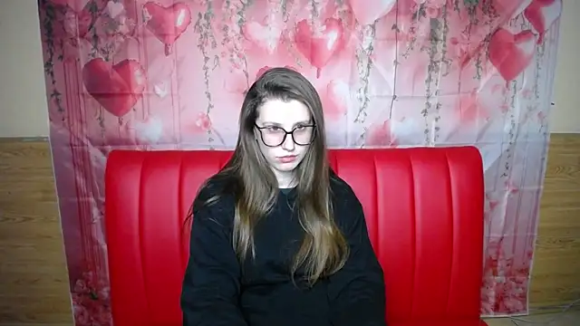 LilianaShine 现场XXX聊天