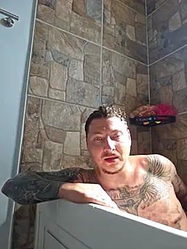 Chat XXX ao vivo de MrBiggBallz