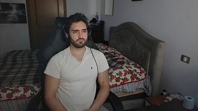 Al3xox02: онлайн-секс-чат