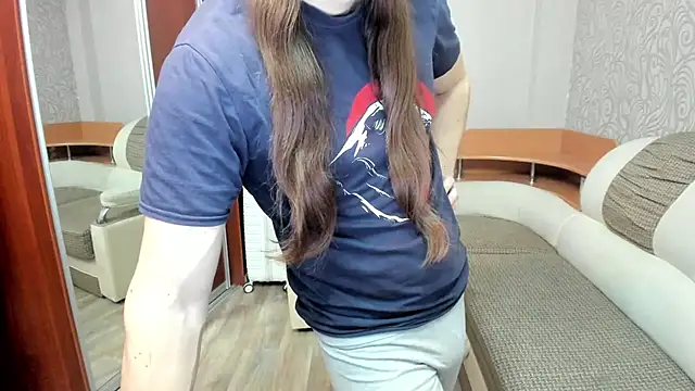 Show modela AlansonofDaddy na web-kameri