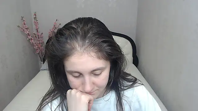 แชท XXX สดของ Holliy_Cooper