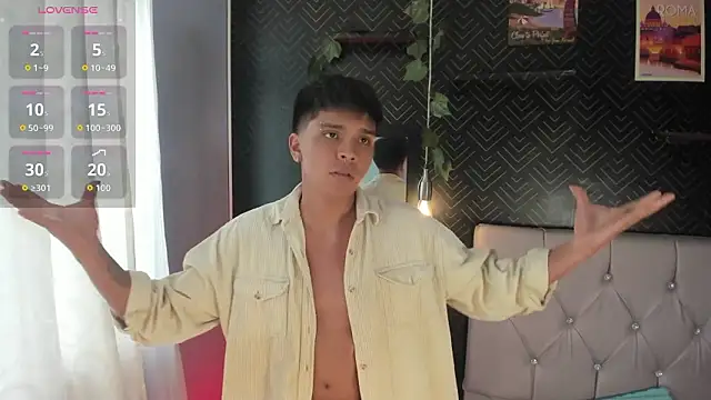 Show de Thiago_Kozak na webcam