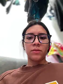 Mila_Morgan Live XXX-Chat