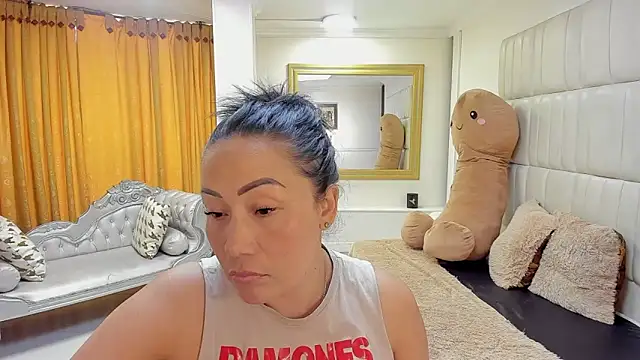 Онлайн чат XXX gaby_trent