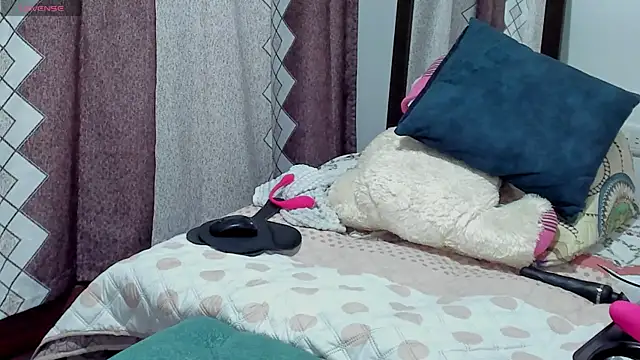 BrendaXiomy Chat XXX live