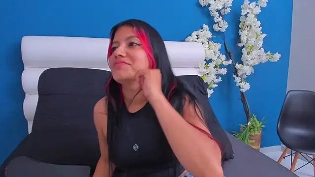 letty_straus 现场XXX聊天