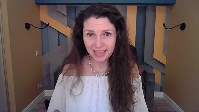 EllaLong 现场XXX聊天