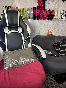 Sembang XXX Secara Langsung Luiza_Hammer