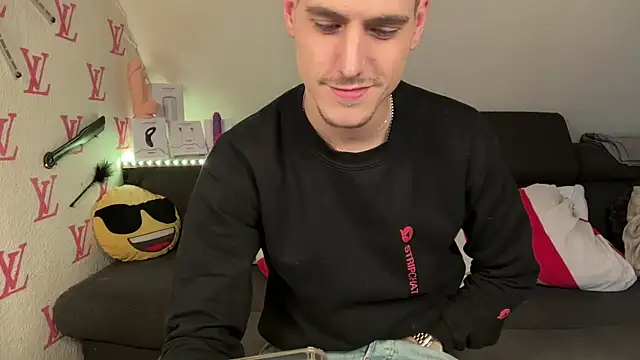 Cookieboy88 webkamerás műsora