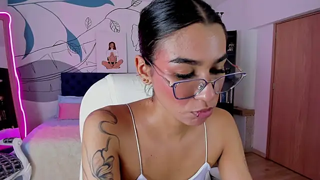 Dana_Paula: απευθείας συνομιλία ΧΧΧ