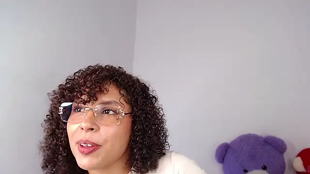 Czat XXX na żywo – ViolettaMiller_