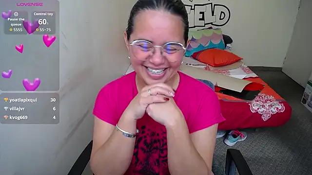 Chatroom XXX en direct de Miss__kendra_