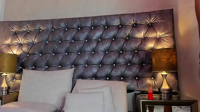 JulietaWales – Naživo XXX chat