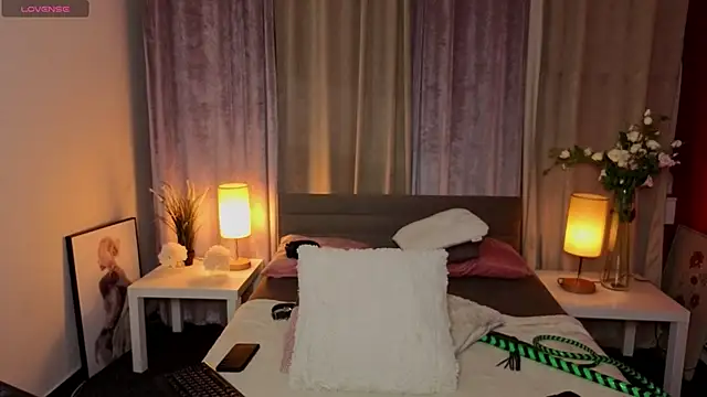 ToxicKittyy's Webcam Show