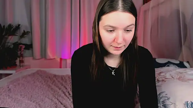 Raven_Crowe Live XXX Chat