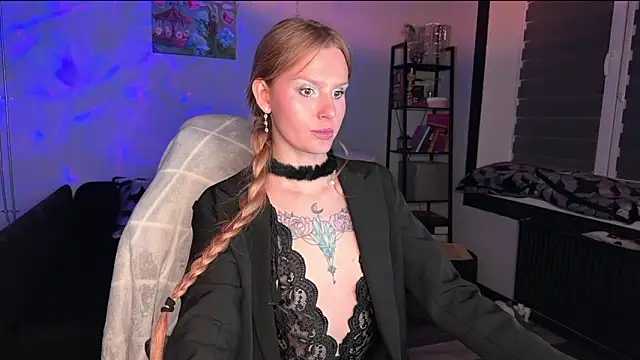 Lunaacyy – Naživo XXX chat