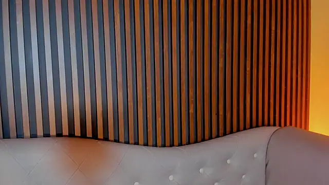 LauraAristizabal: απευθείας συνομιλία ΧΧΧ