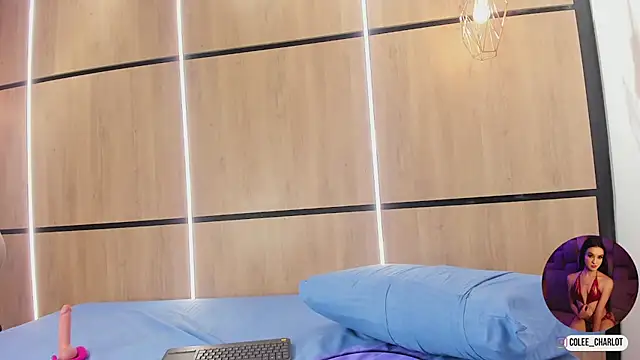 XXX chat uživo modela charlotte_colee