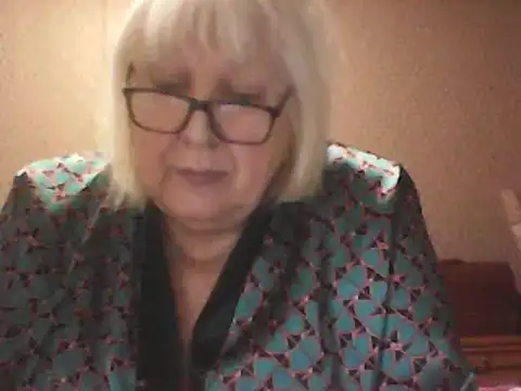 Alexia64231's Webcam Show