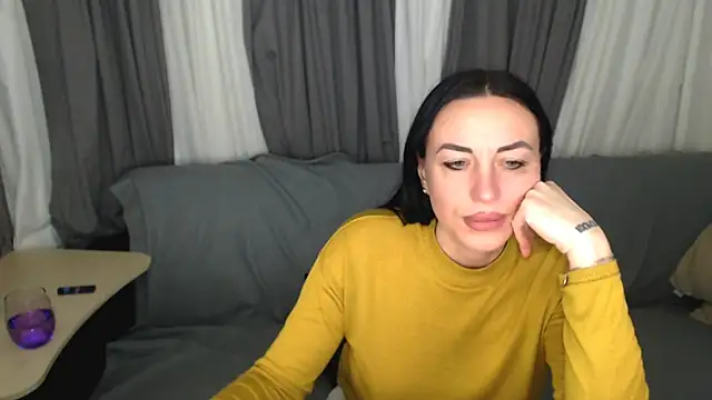 CloveLove Live XXX Chat