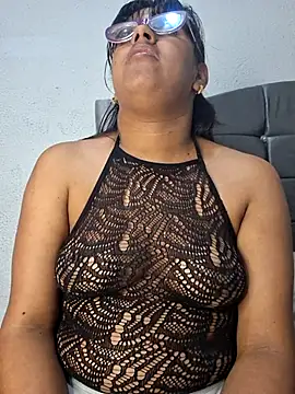 ZaidaWet Adlı Modelin Canlı XXX Sohbeti