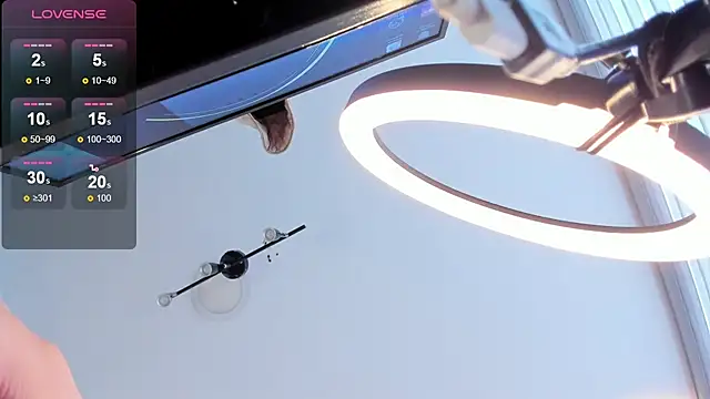 LIZ_HOLMES লাইভ XXX চ্যাট