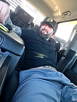 Beardedtattood 现场XXX聊天