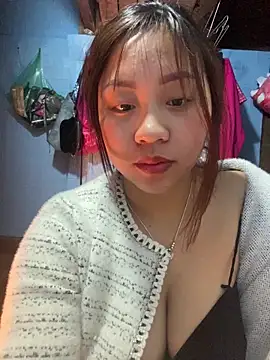 maianhcute Show in webcam