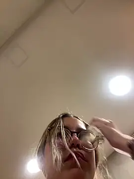 honey_luminair Chat XXX in diretta