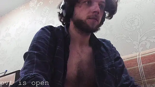 LetsDoItDirty13 Webcamshow