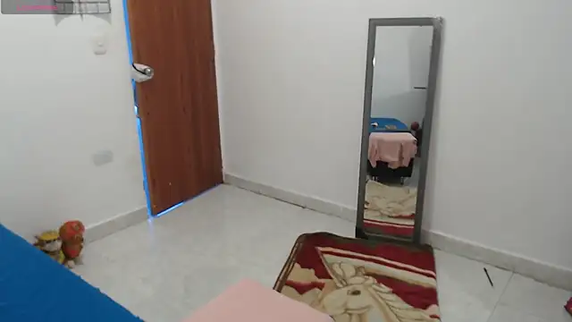 Laura_fox1 라이브 XXX 채팅