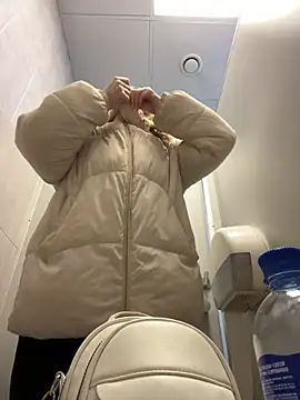 MaryHiggins Adlı Modelin Canlı XXX Sohbeti