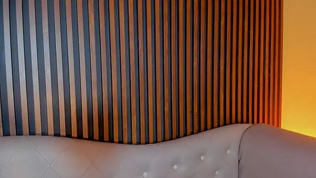 LauraAristizabal 라이브 XXX 채팅